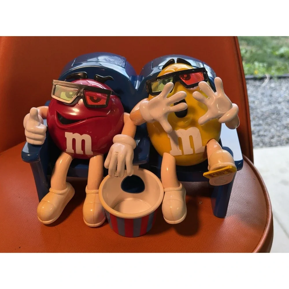 M&M‎ Candy Dispenser